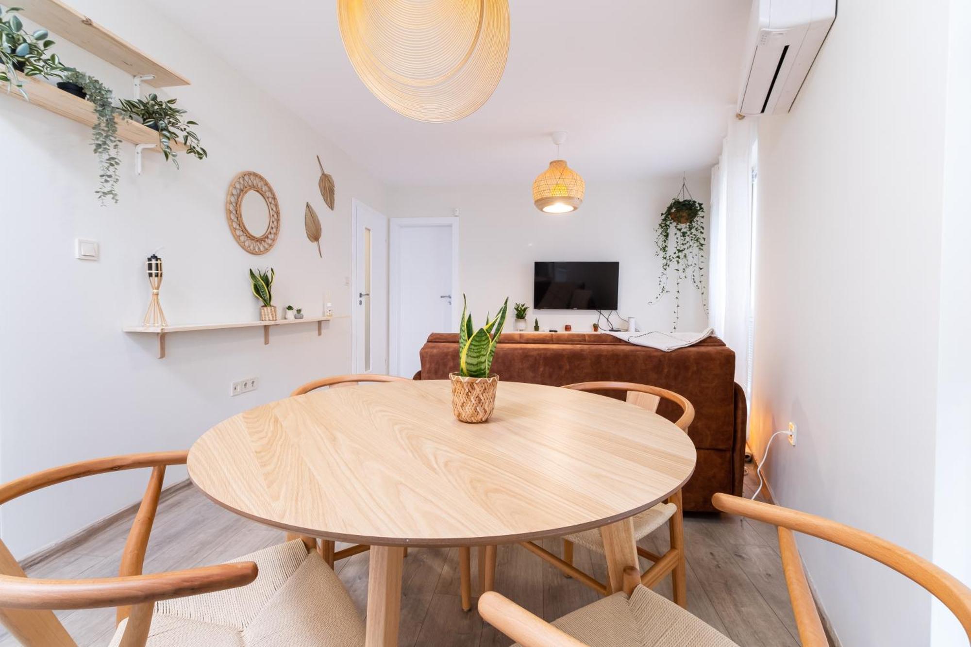 Stylish One-Bedroom Apartment 플로브디프 외부 사진